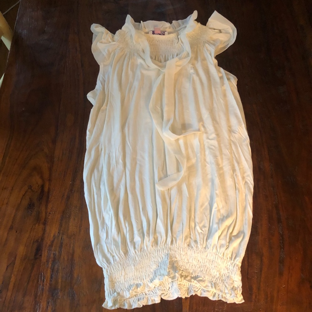 Violet short sleeve shirt